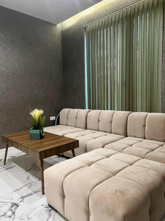 Floral Boutique Hotel Плевна Экстерьер фото