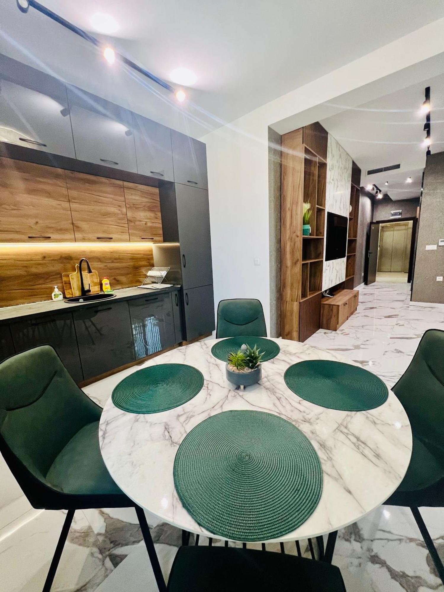 Floral Boutique Hotel Плевна Экстерьер фото